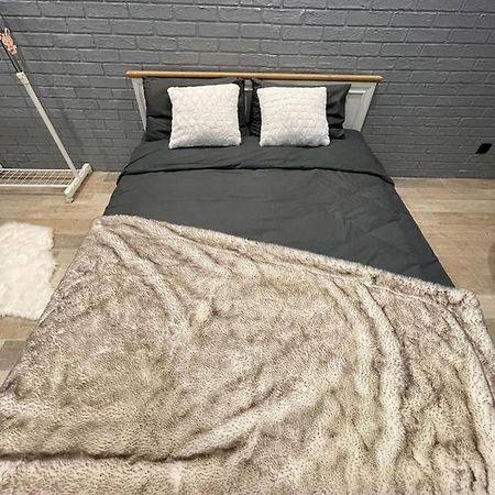 Loft_Apartment Kamjanets-Podilskyi Eksteriør billede